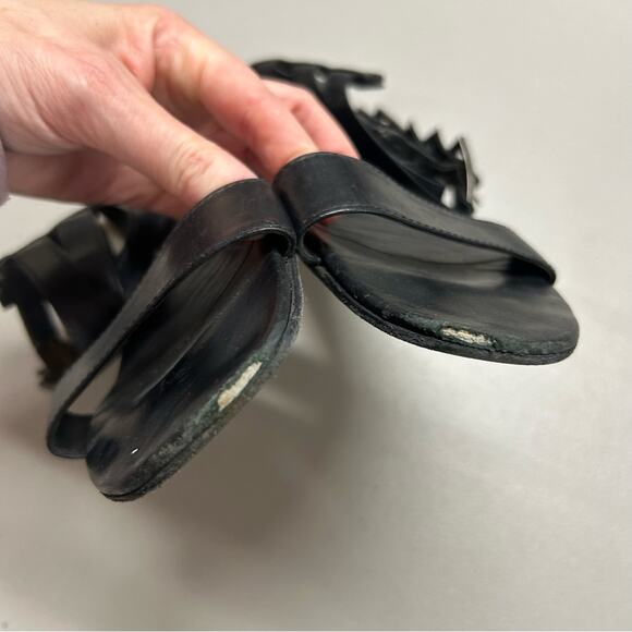 Fendi Caged Sandal Strappy Black Buckle Closure Flats Shoe Womens Size 37 - Picture 2 of 6